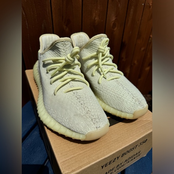 Adidas Yeezy Boost 350 V2 “Butter” - Picture 5 of 9